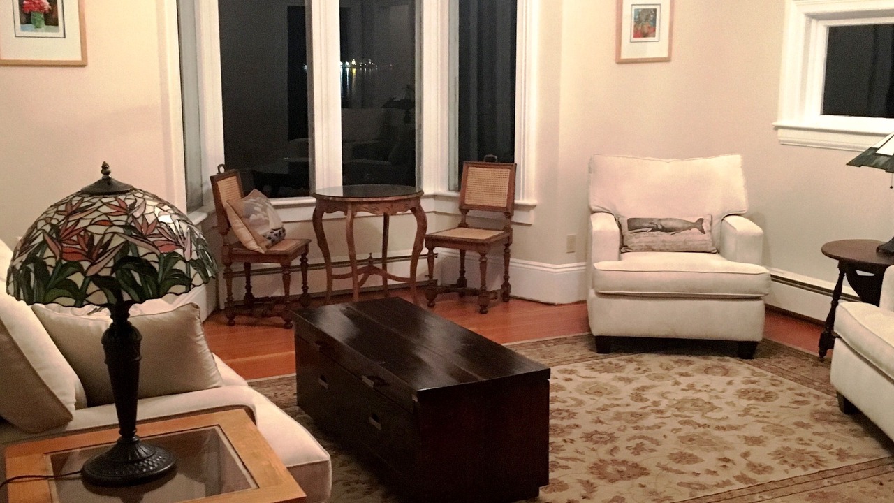 Photo of Livingroom in Port Townsend Historic District