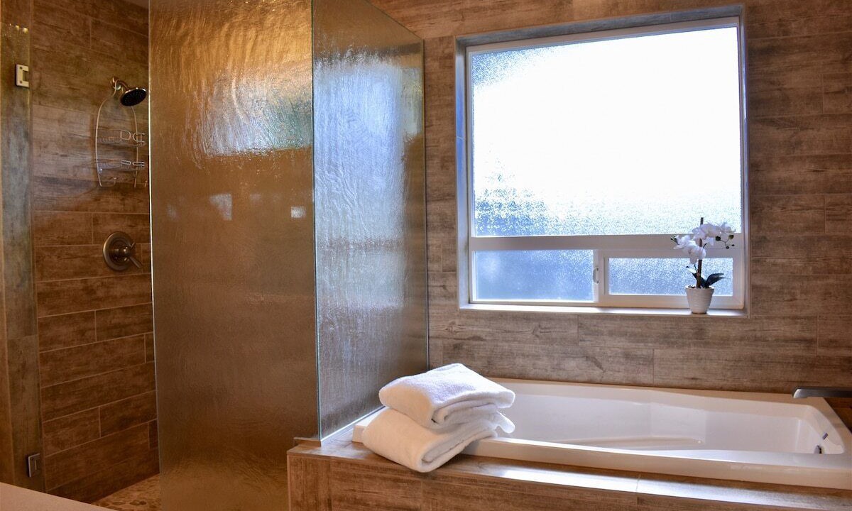 Photo of Bathroom in River West