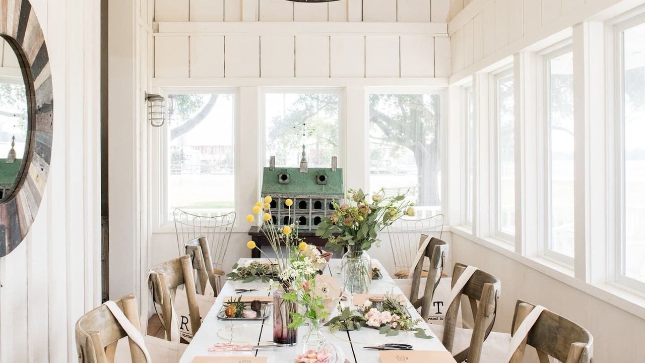 Photo of Livingroom in Round Top