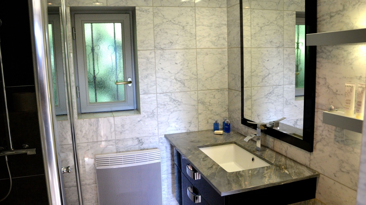 Photo of Bathroom in Auvillars