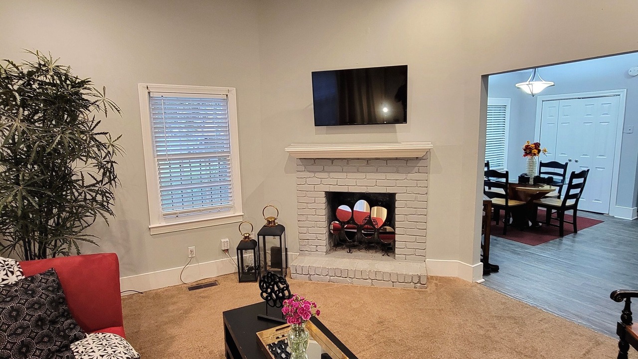 Photo of Bedroom in West End