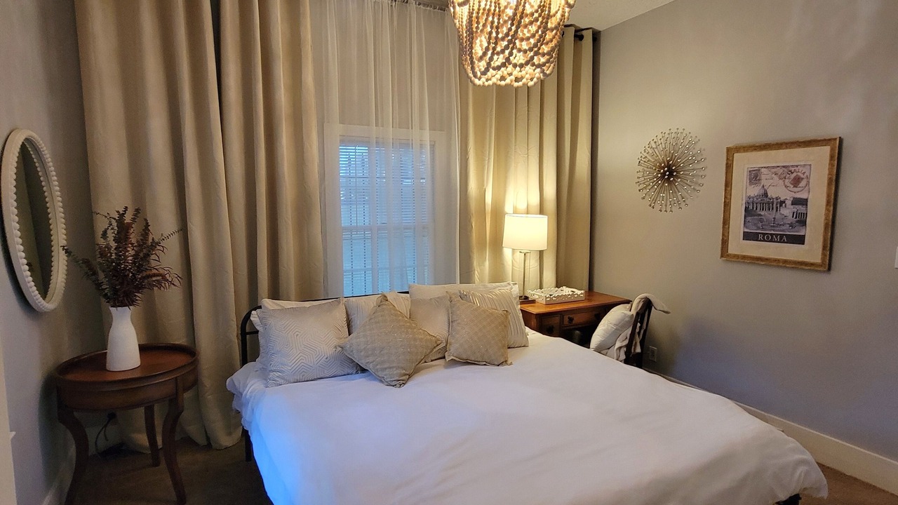 Photo of Bedroom in West End