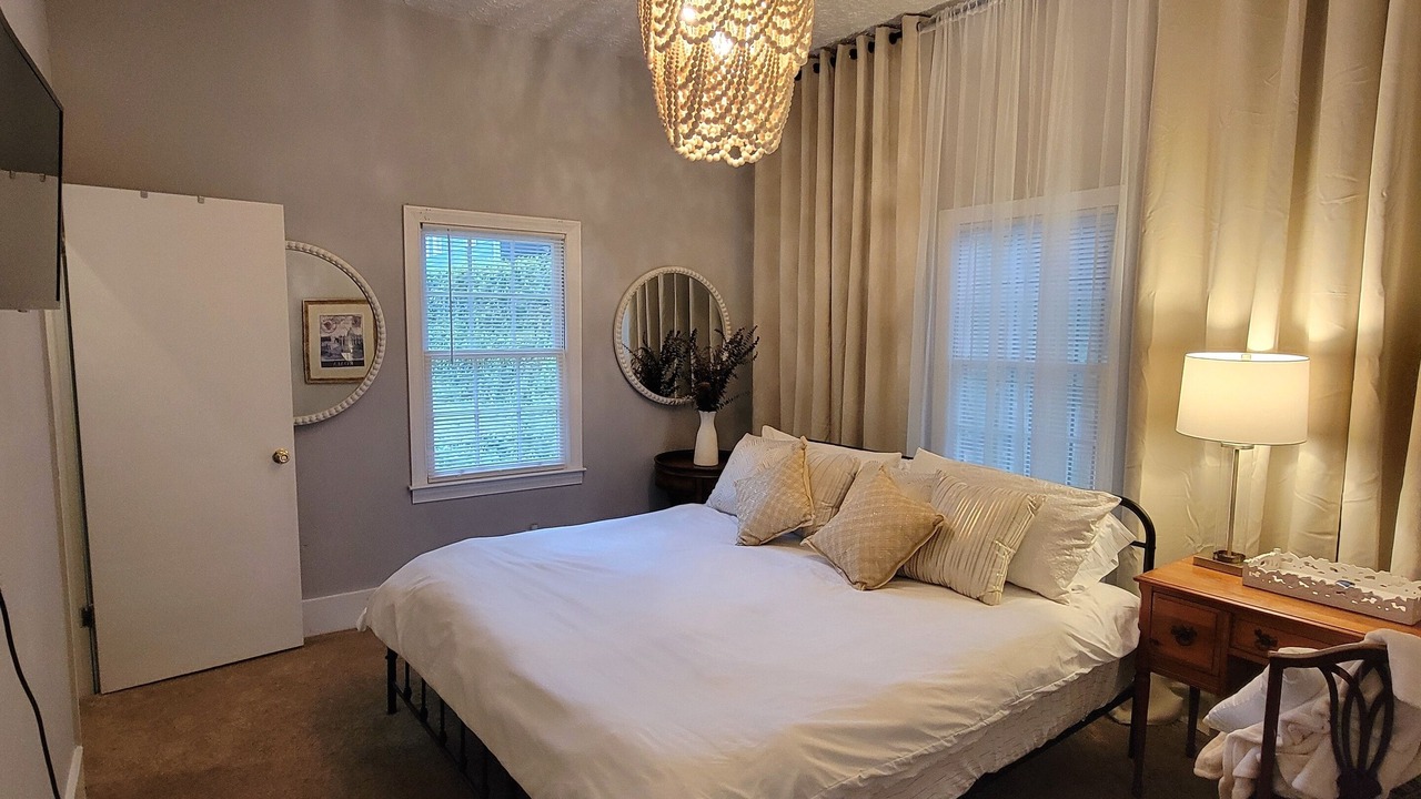 Photo of Bedroom in West End