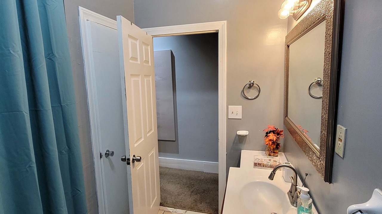 Photo of Bathroom in West End