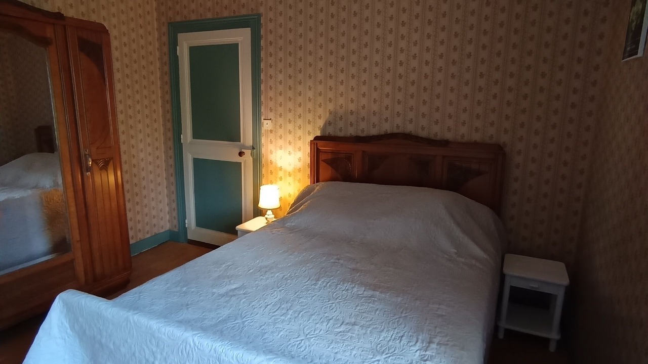 Photo of Bedroom in Descartes