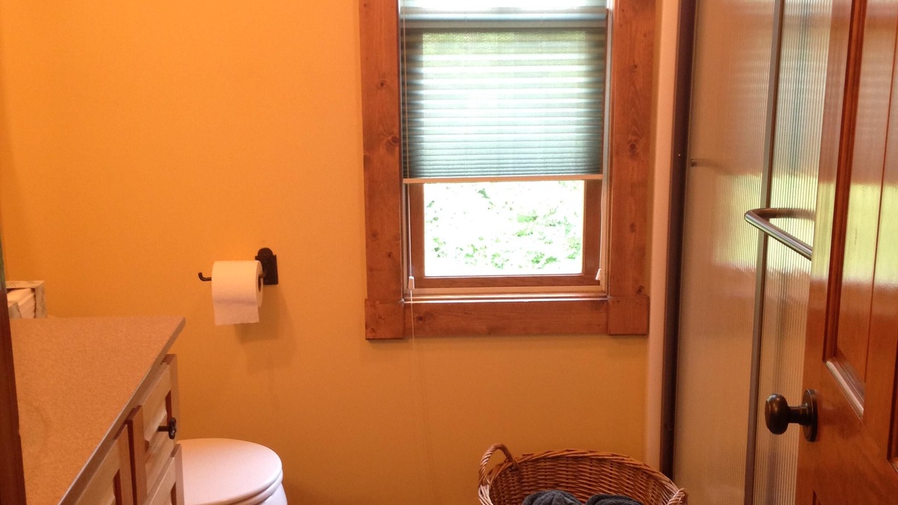 Photo of Bathroom in The Galena Territory