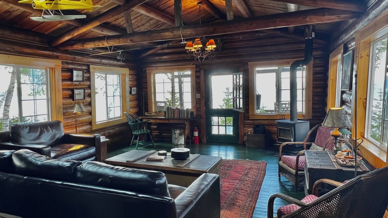 Photo of Livingroom in Northeast Somerset