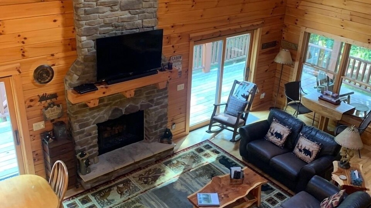Photo of Livingroom in Laurelville