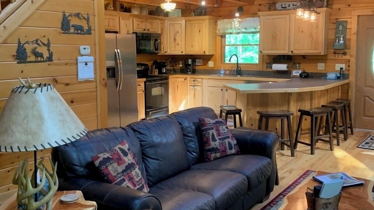 Photo of Bedroom in Laurelville