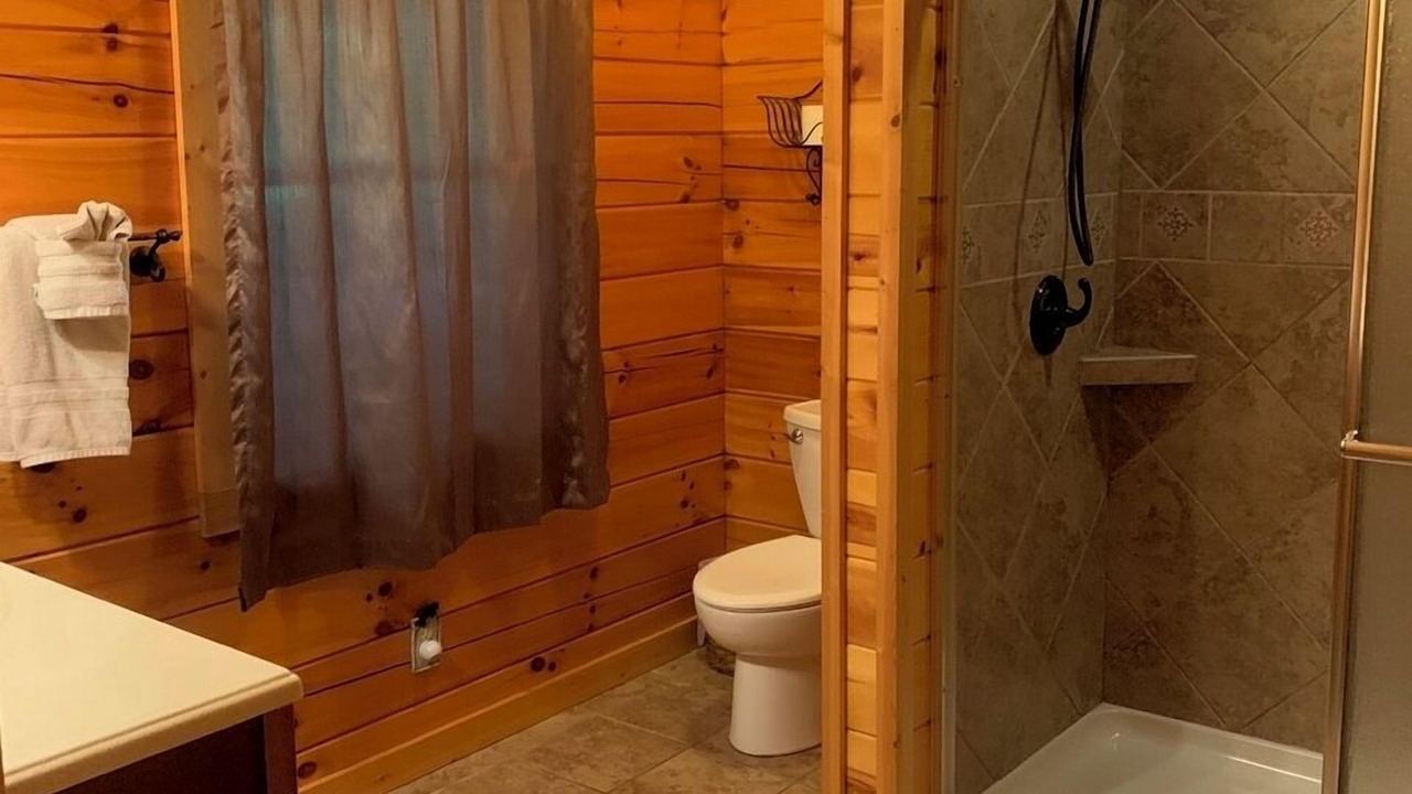Photo of Bathroom in Laurelville