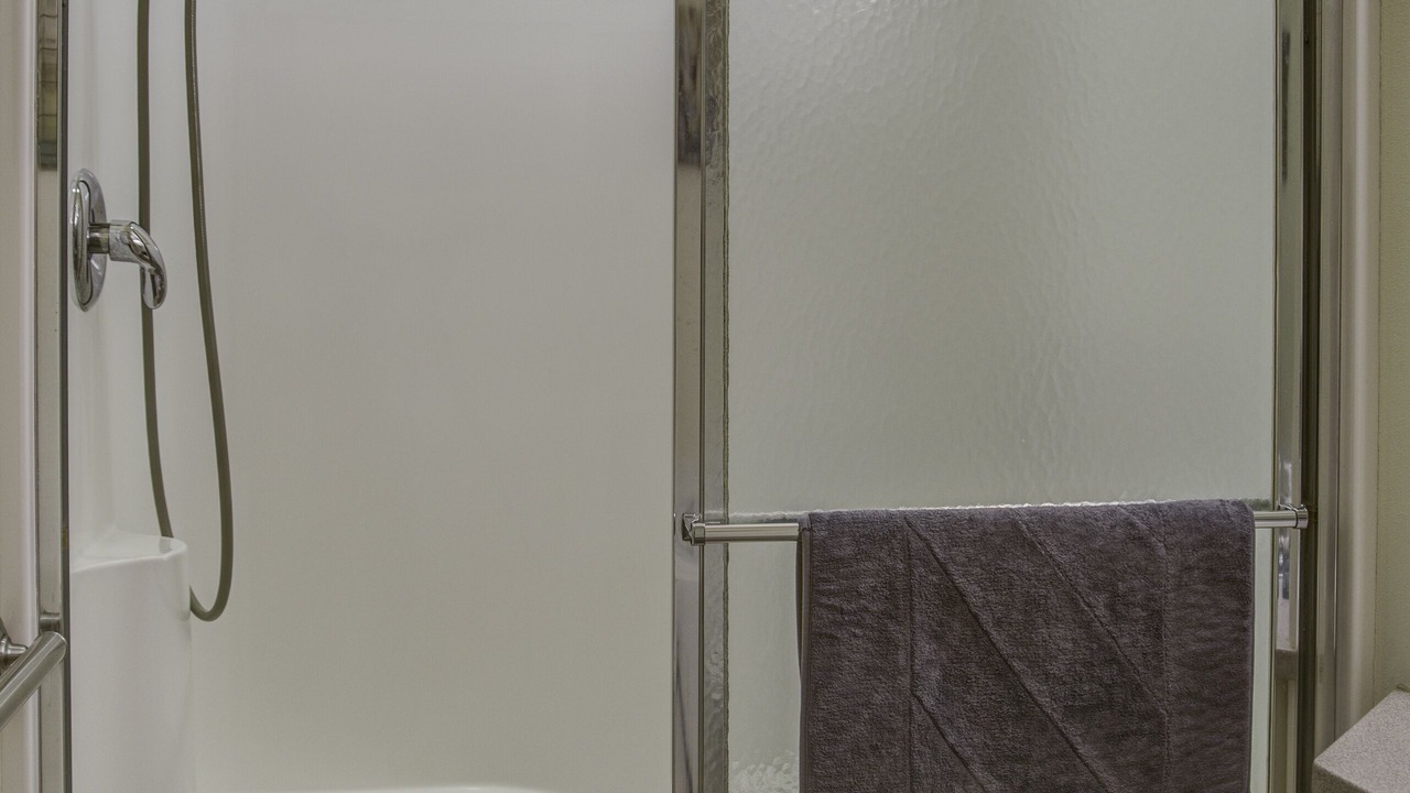 Photo of Bathroom in Lakeland