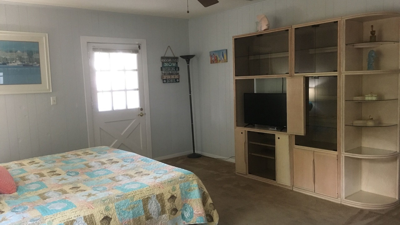 Photo of Bedroom in Lake Wales