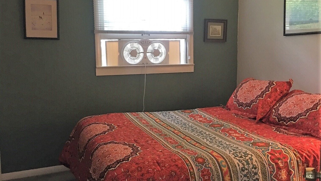 Photo of Bedroom in Branchport