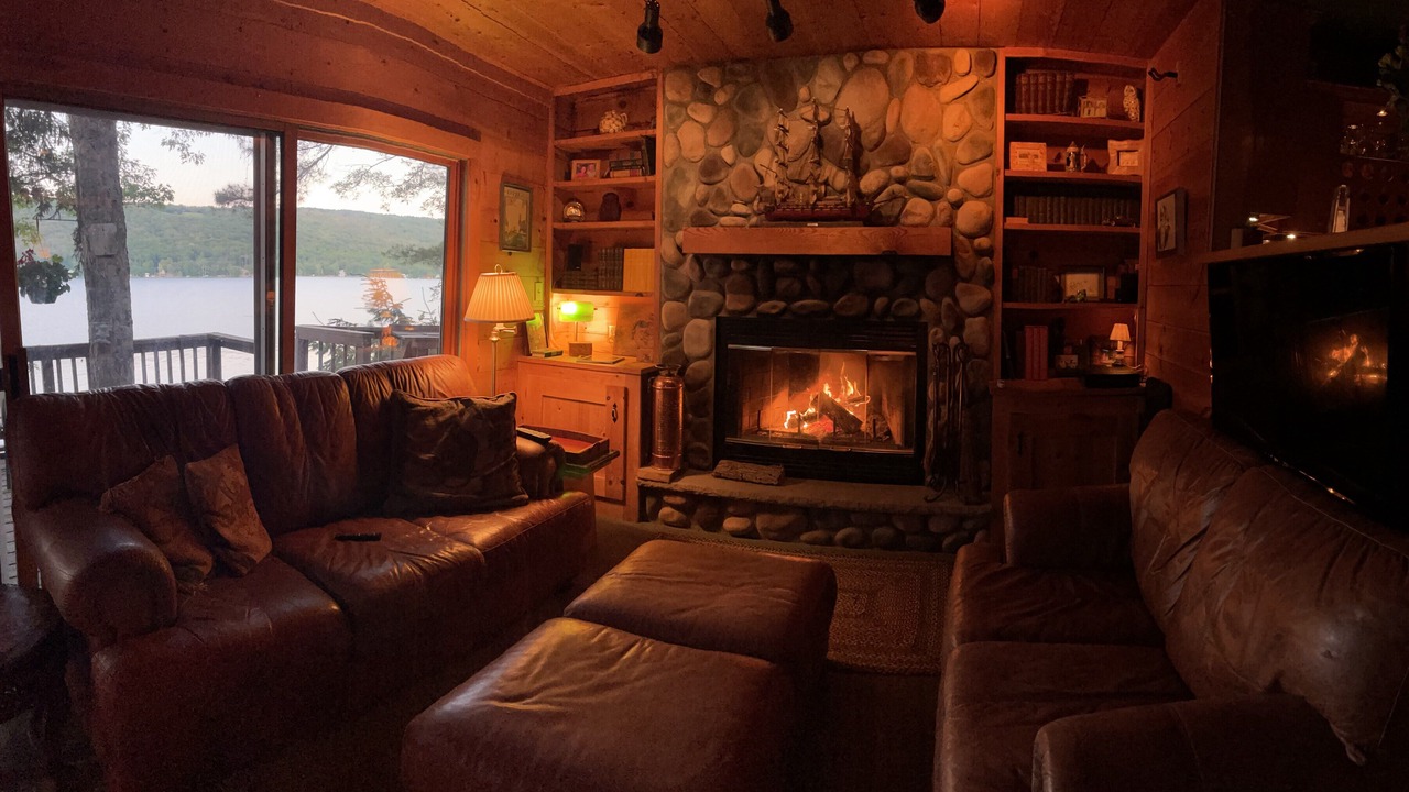 Photo of Livingroom in Branchport