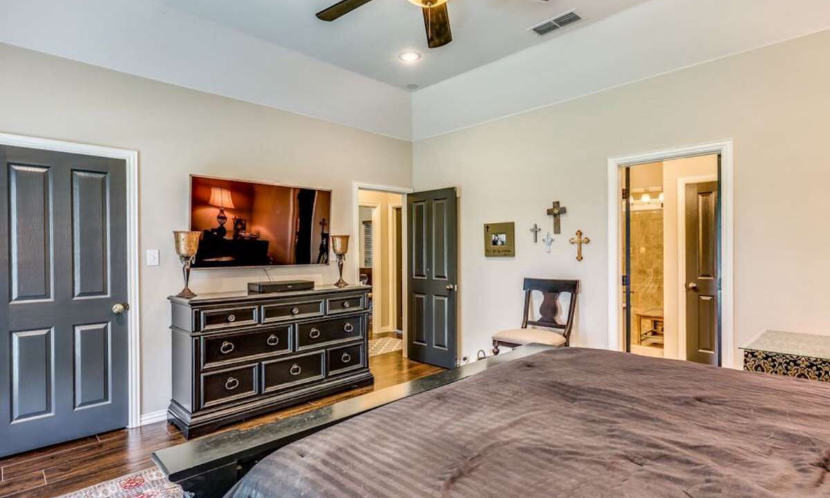 Photo of Bedroom in Pilot Point