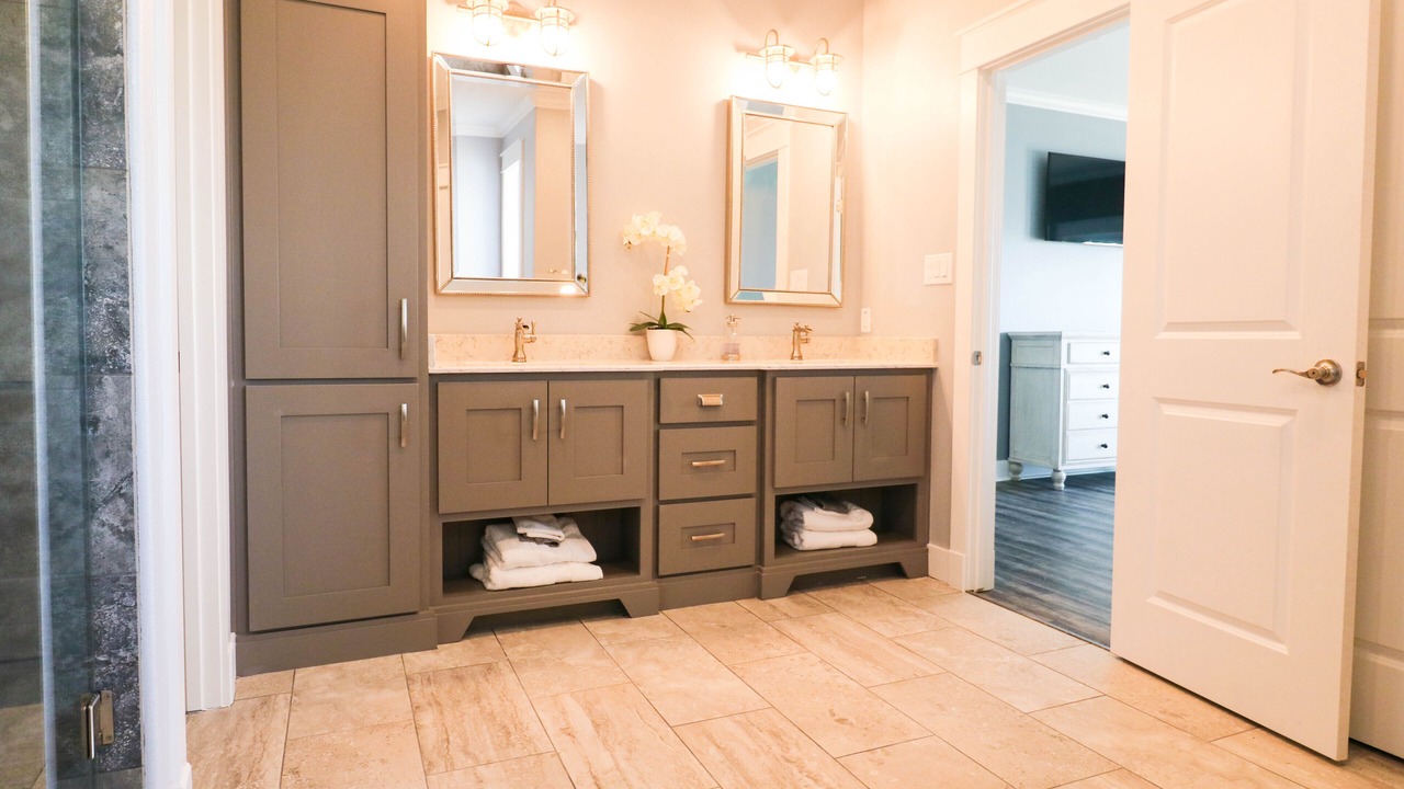 Photo of Bathroom in Port Bolivar
