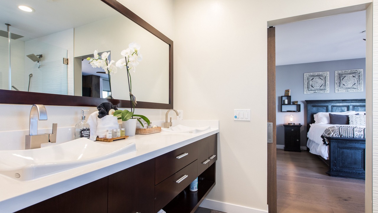Photo of Bathroom in Sand Section