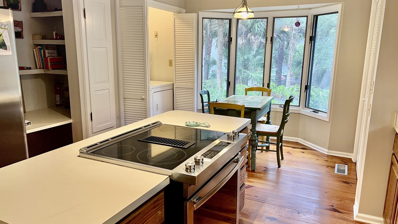 Photo of Kitchen in Blue Heron Lake