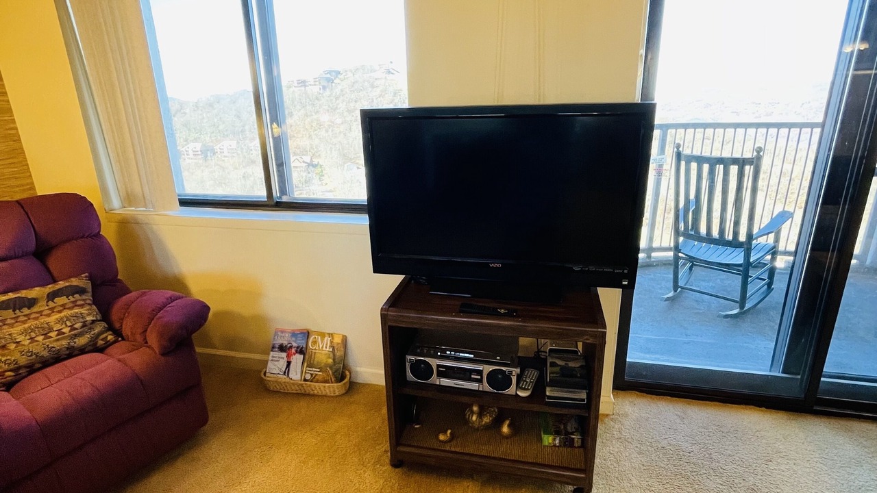 Photo of Livingroom in Seven Devils