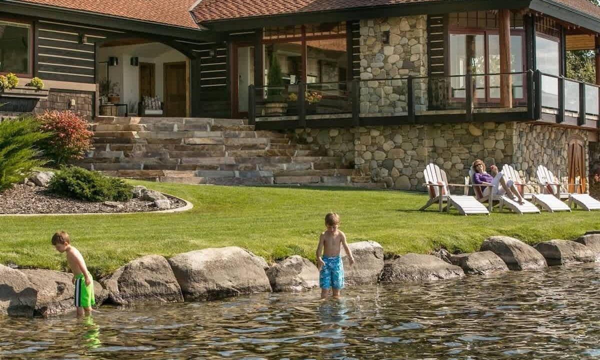 Photo of Others in Sandpoint