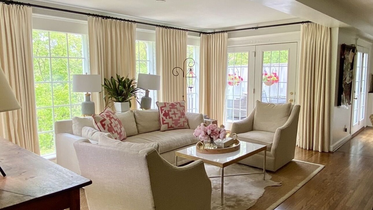 Photo of Livingroom in Indian Hills