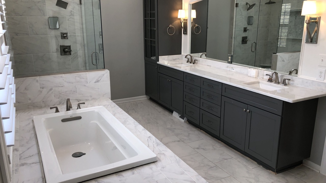 Photo of Bathroom in Indian Hills