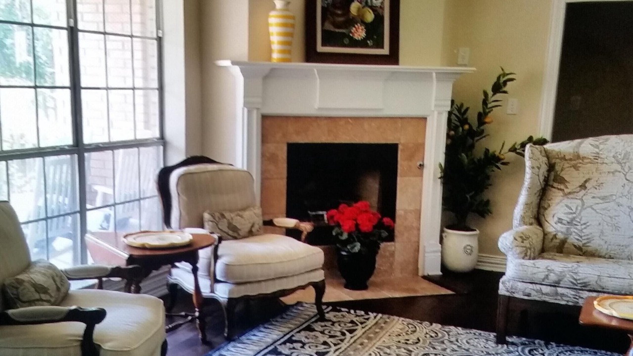 Photo of Livingroom in Colleyville