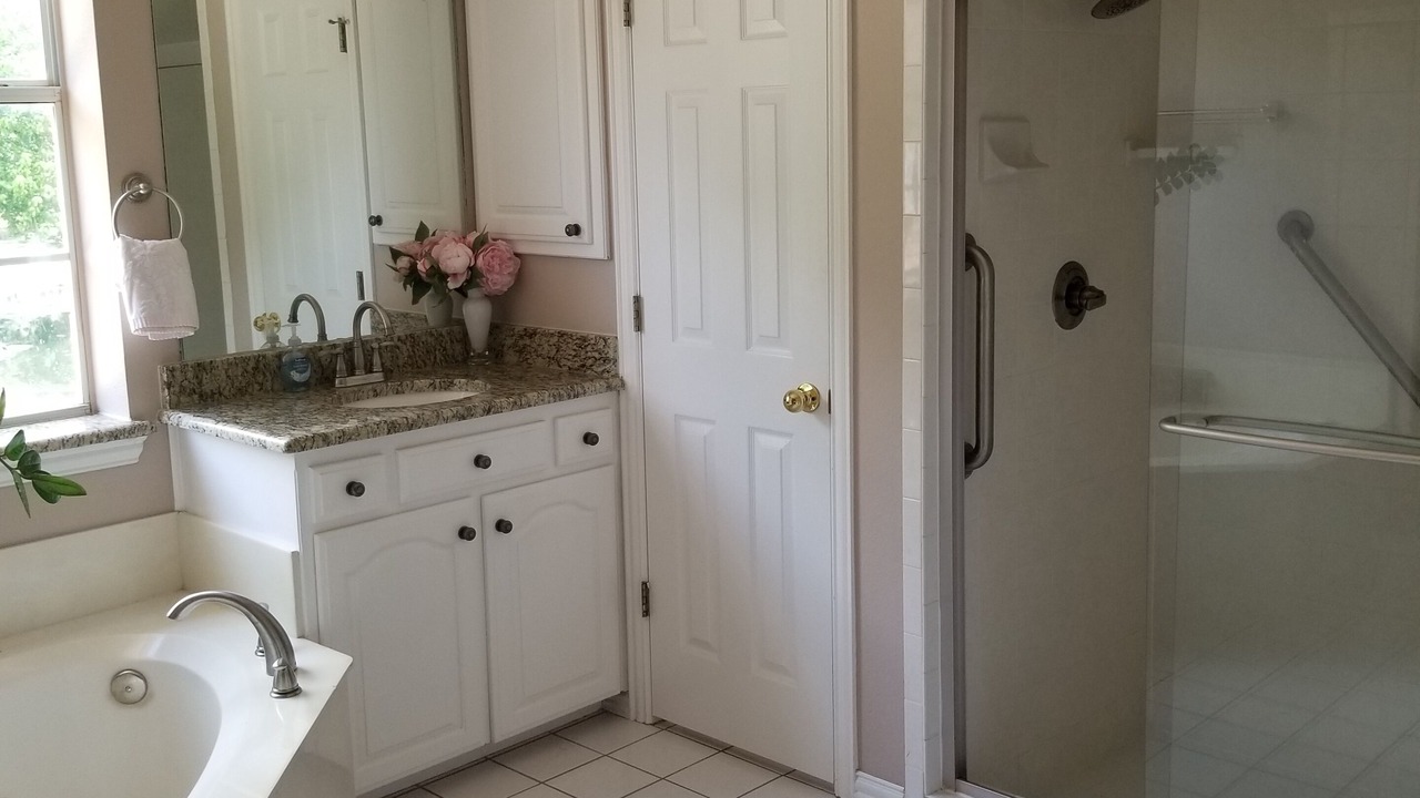 Photo of Bathroom in Colleyville