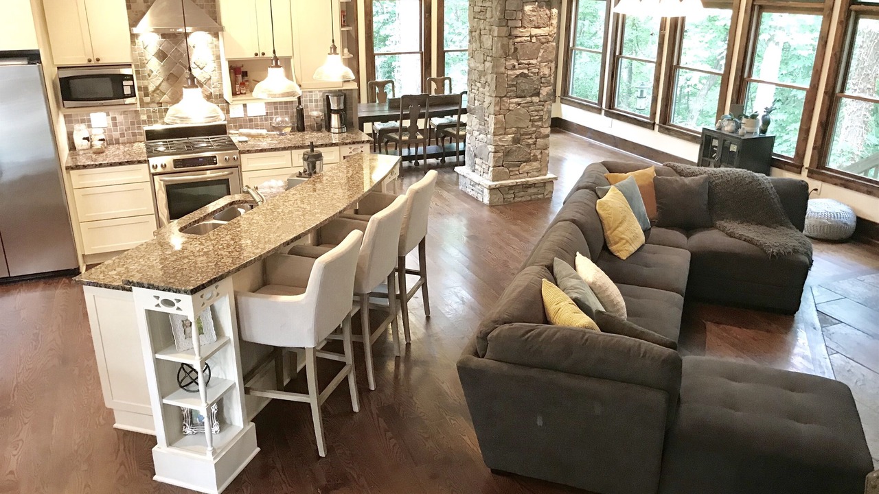 Photo of Livingroom in Buford