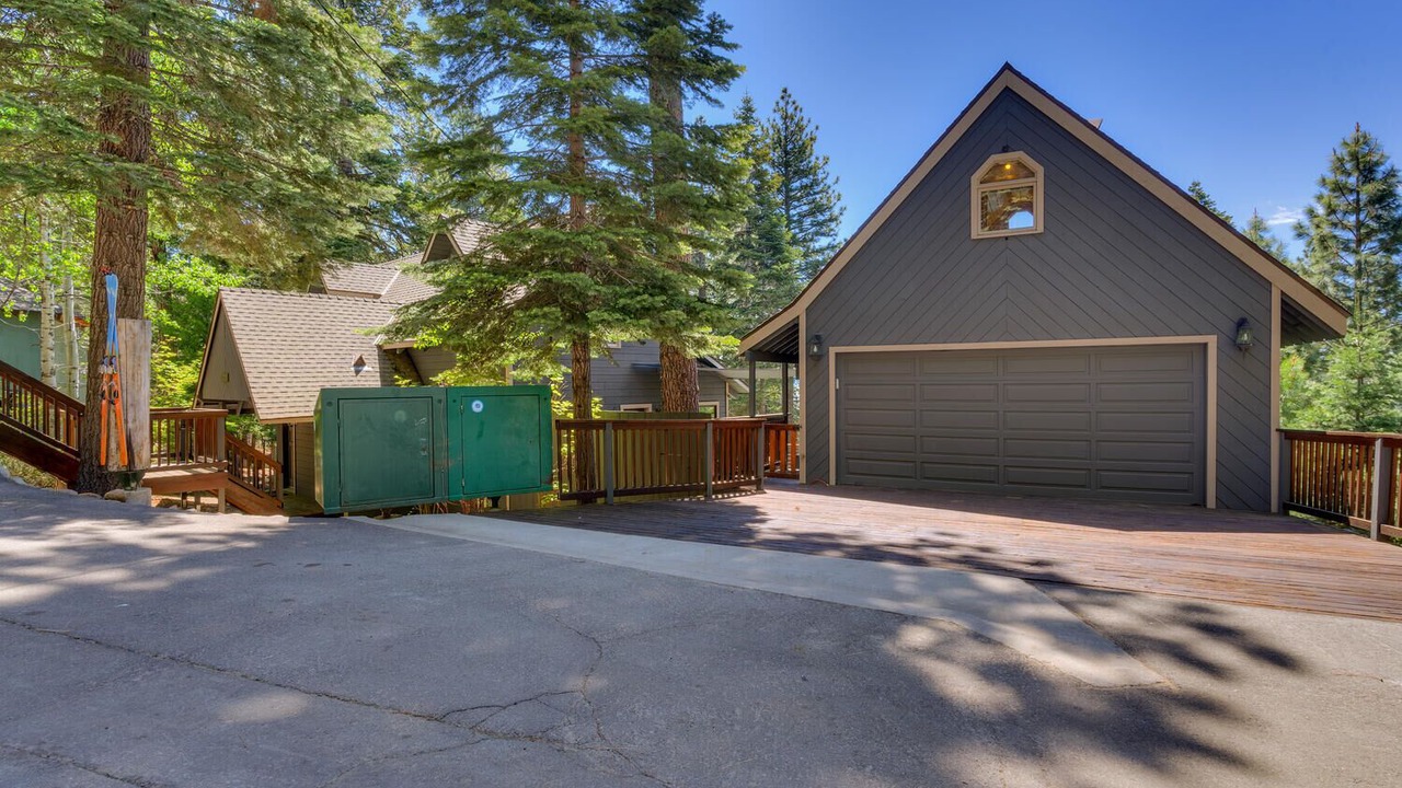 Photo of Outdoor in Tahoe Woods