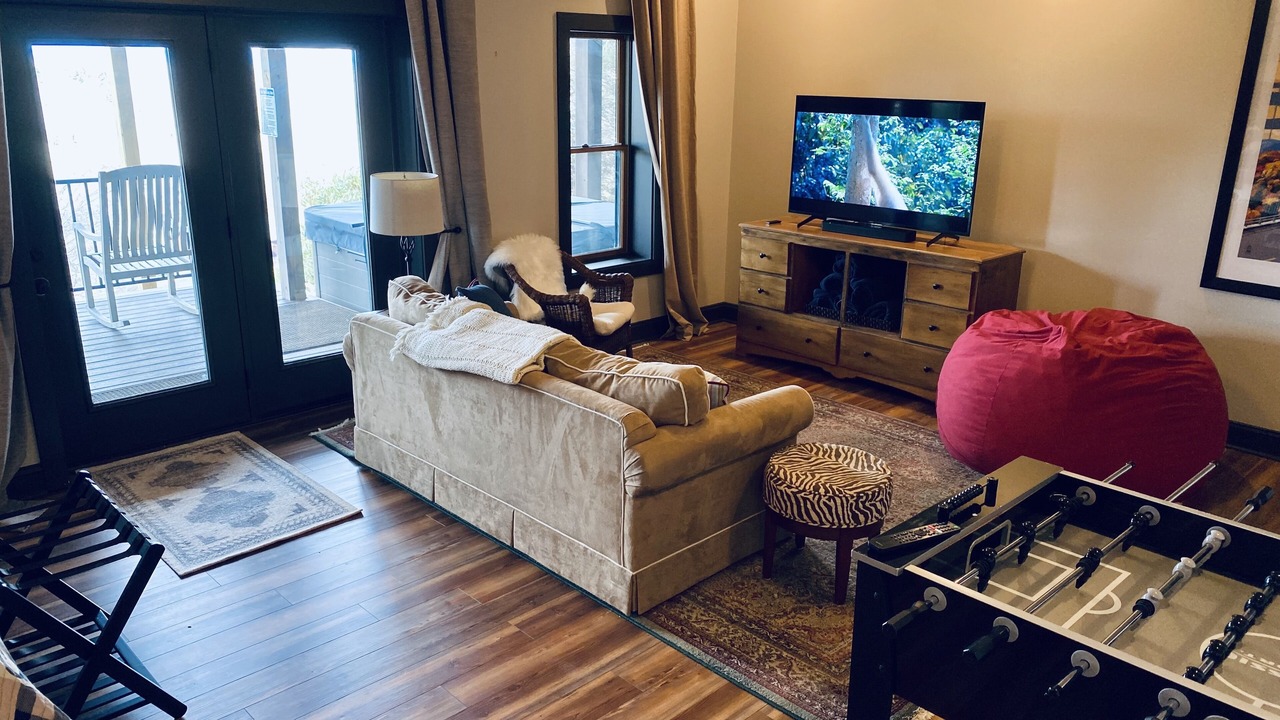 Photo of Livingroom in Boone