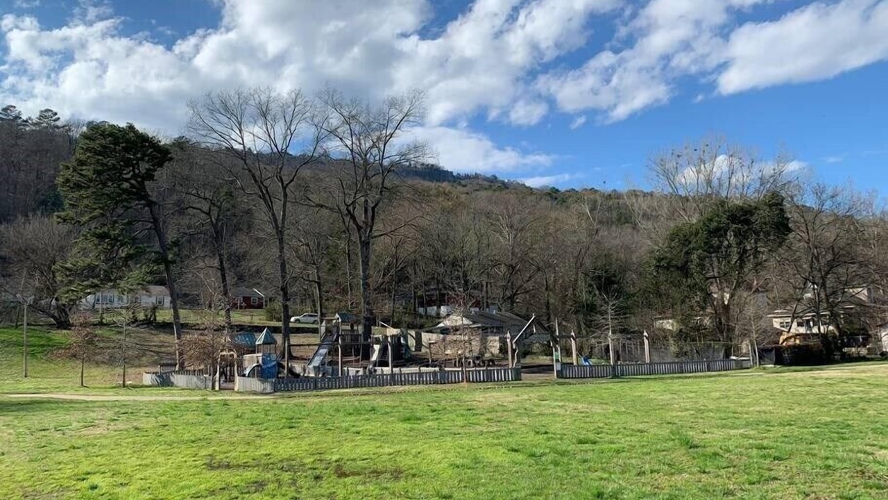 Photo of Others in St. Elmo Improvement League