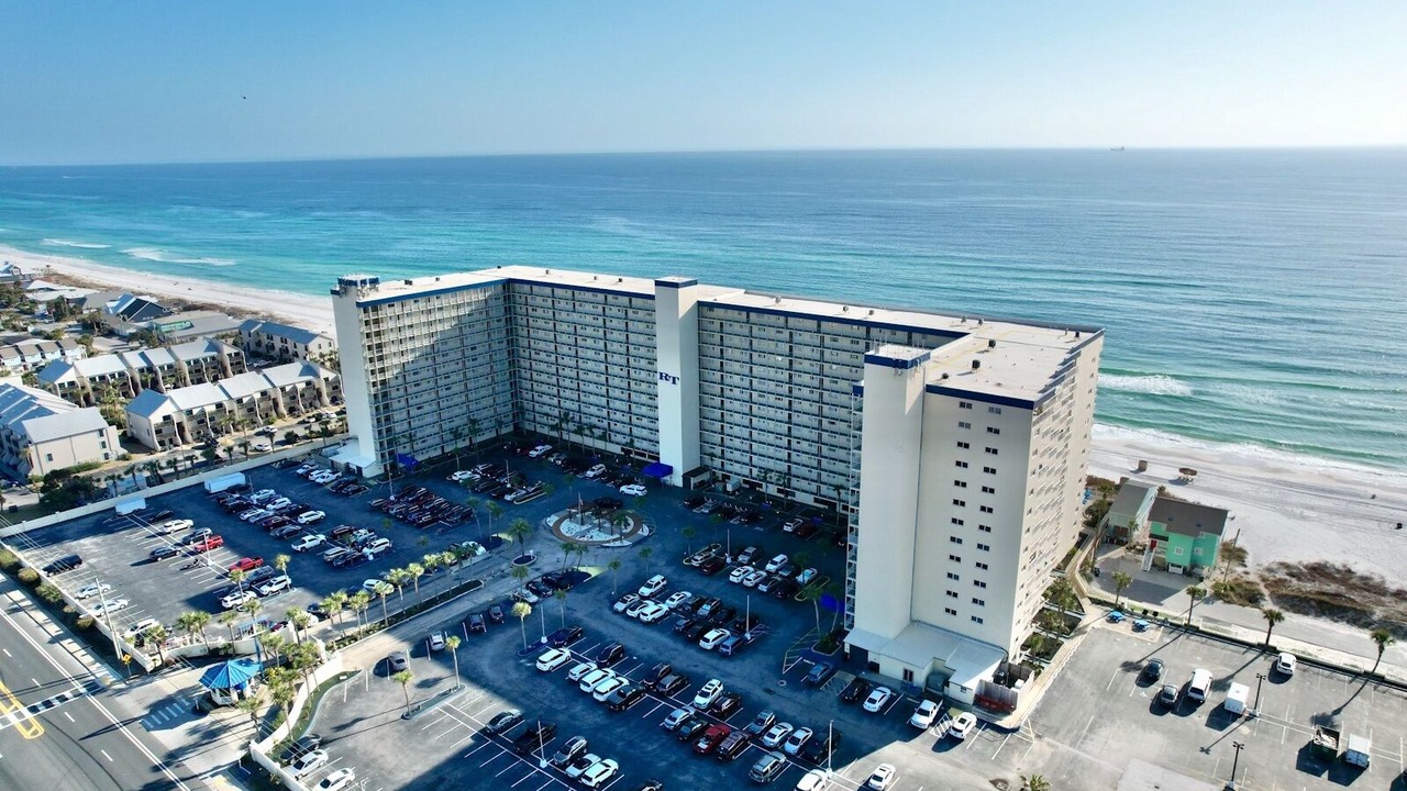 Photo of Outdoor in Biltmore Beach