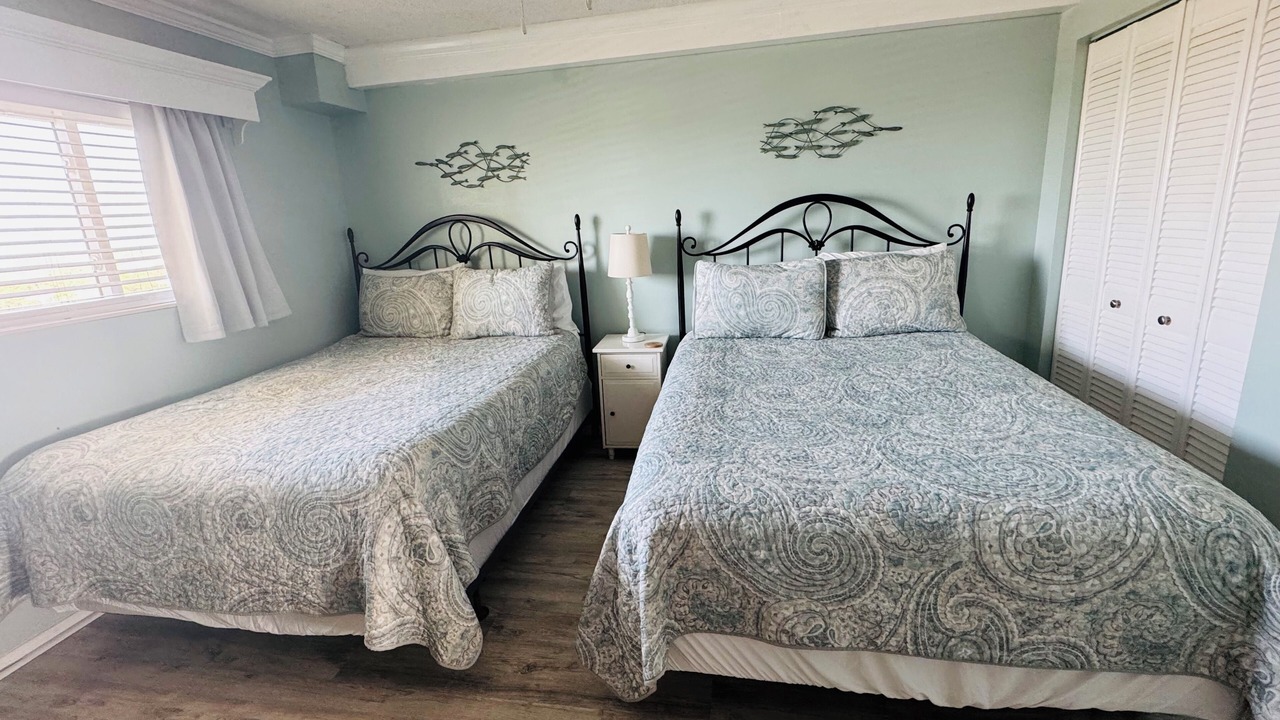 Photo of Bedroom in Biltmore Beach