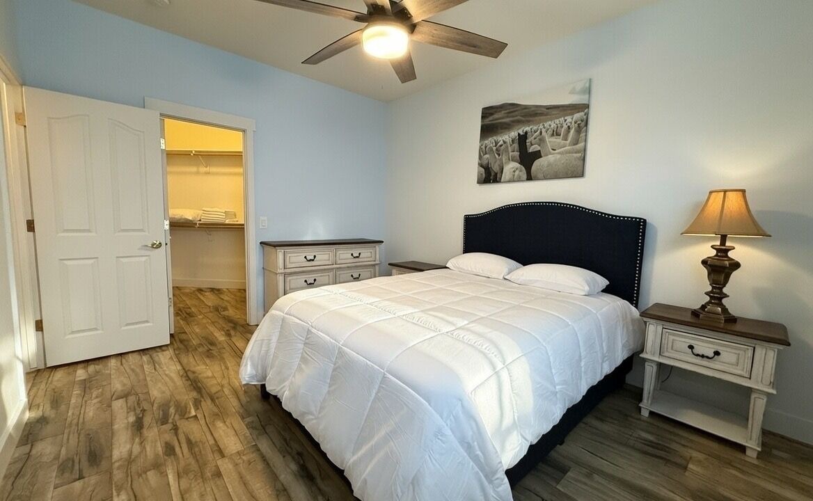 Photo of Bedroom in Canyon Trails