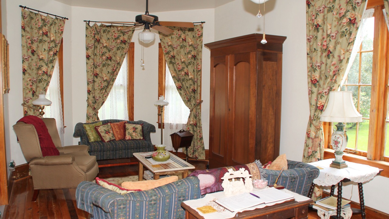 Photo of Bedroom in Breaux Bridge