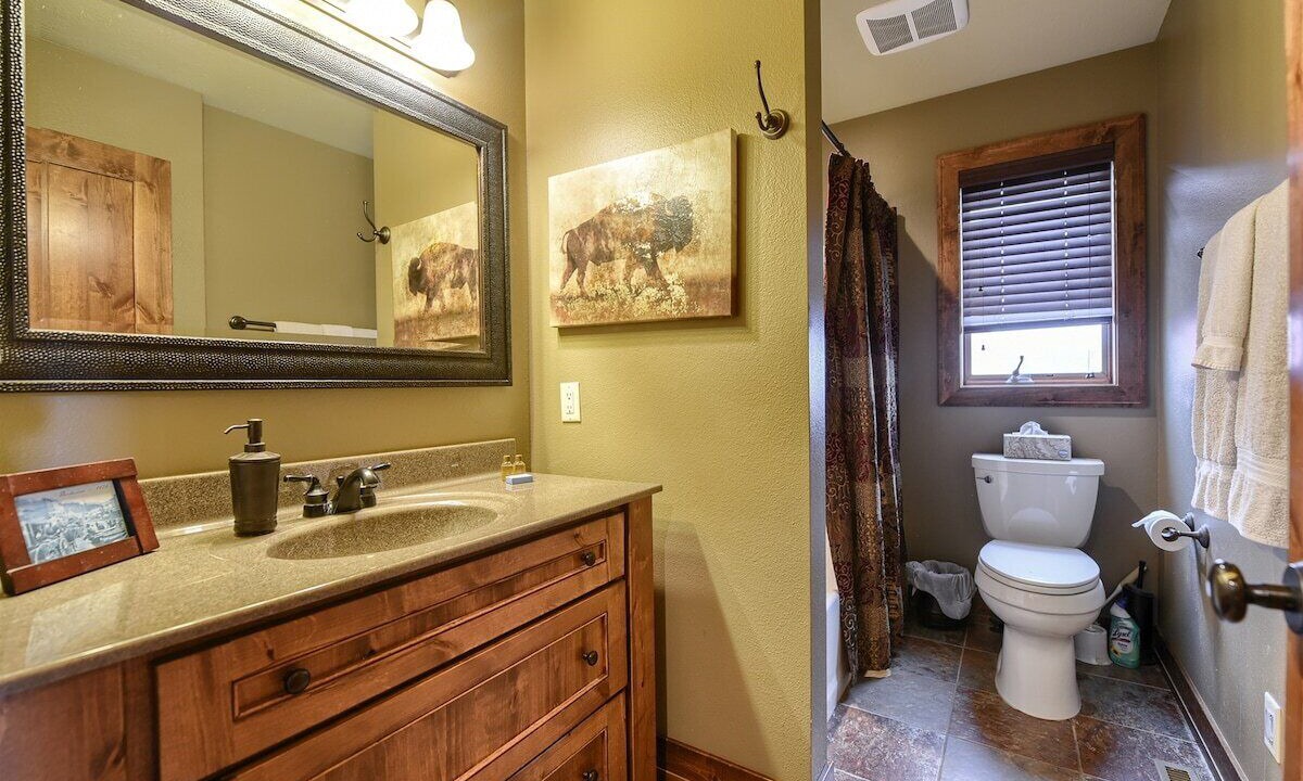 Photo of Bathroom in Lead