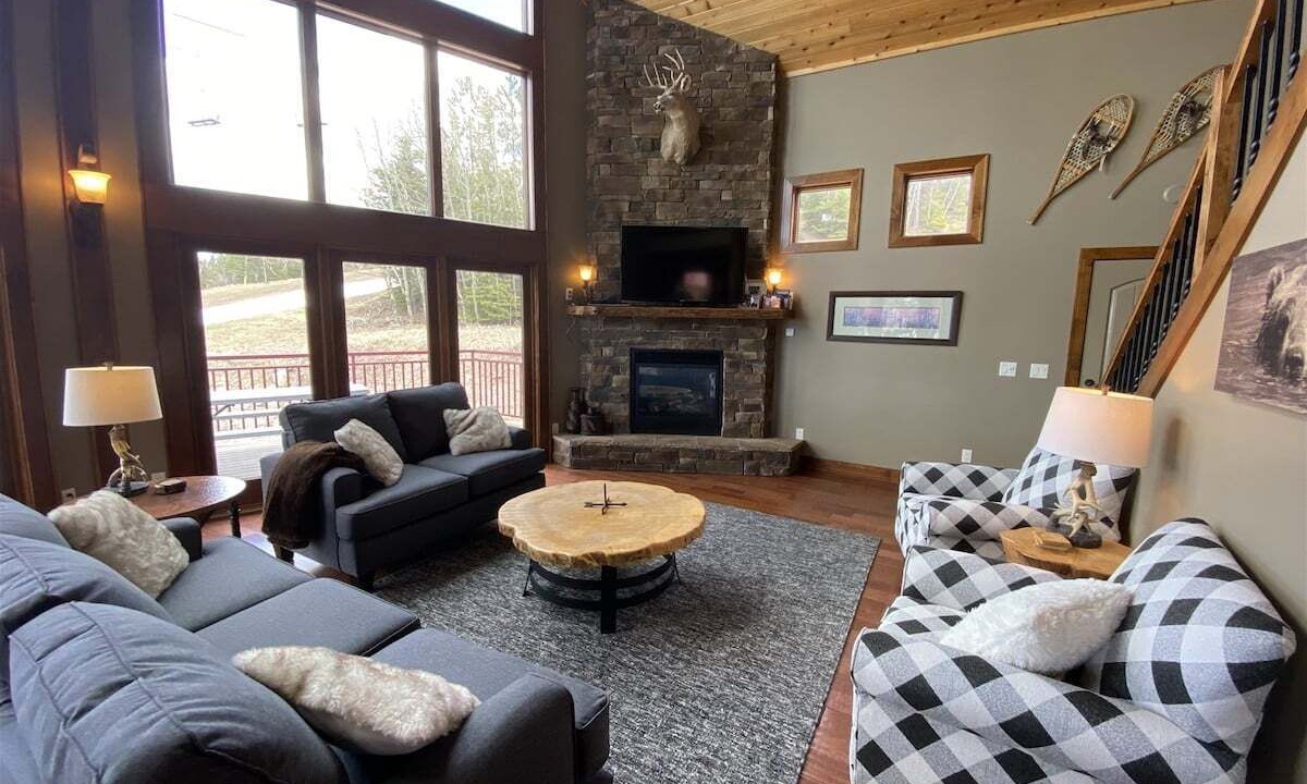 Photo of Livingroom in Lead