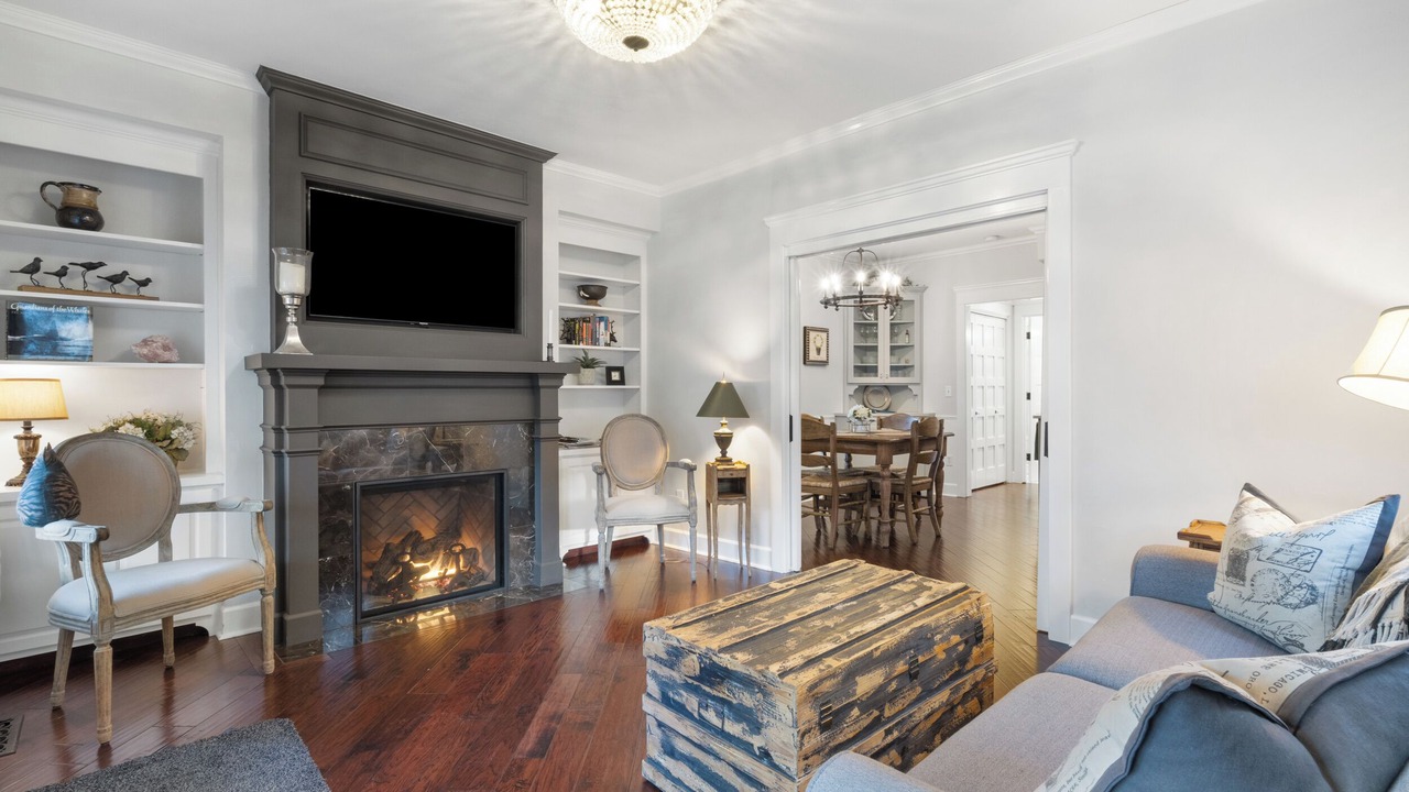 Photo of Livingroom in Jacksonville