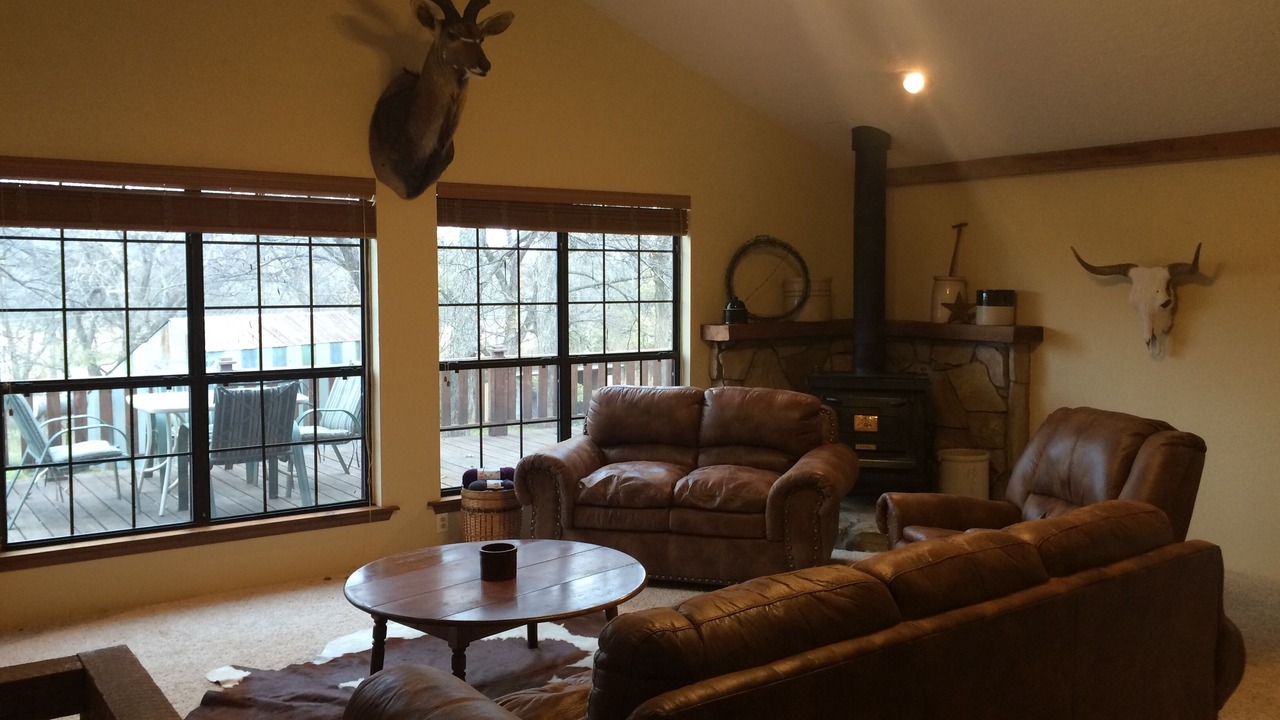Photo of Livingroom in Dougherty