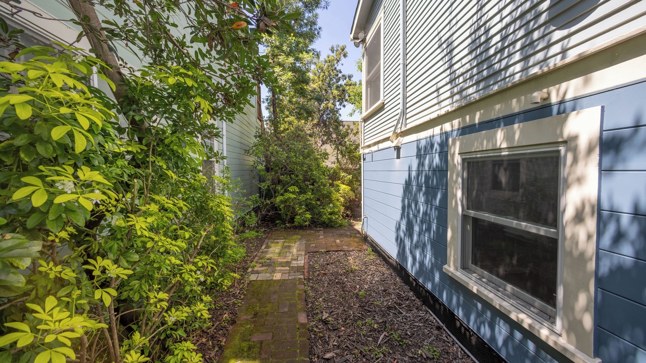 Photo of Others in Downtown Berkeley