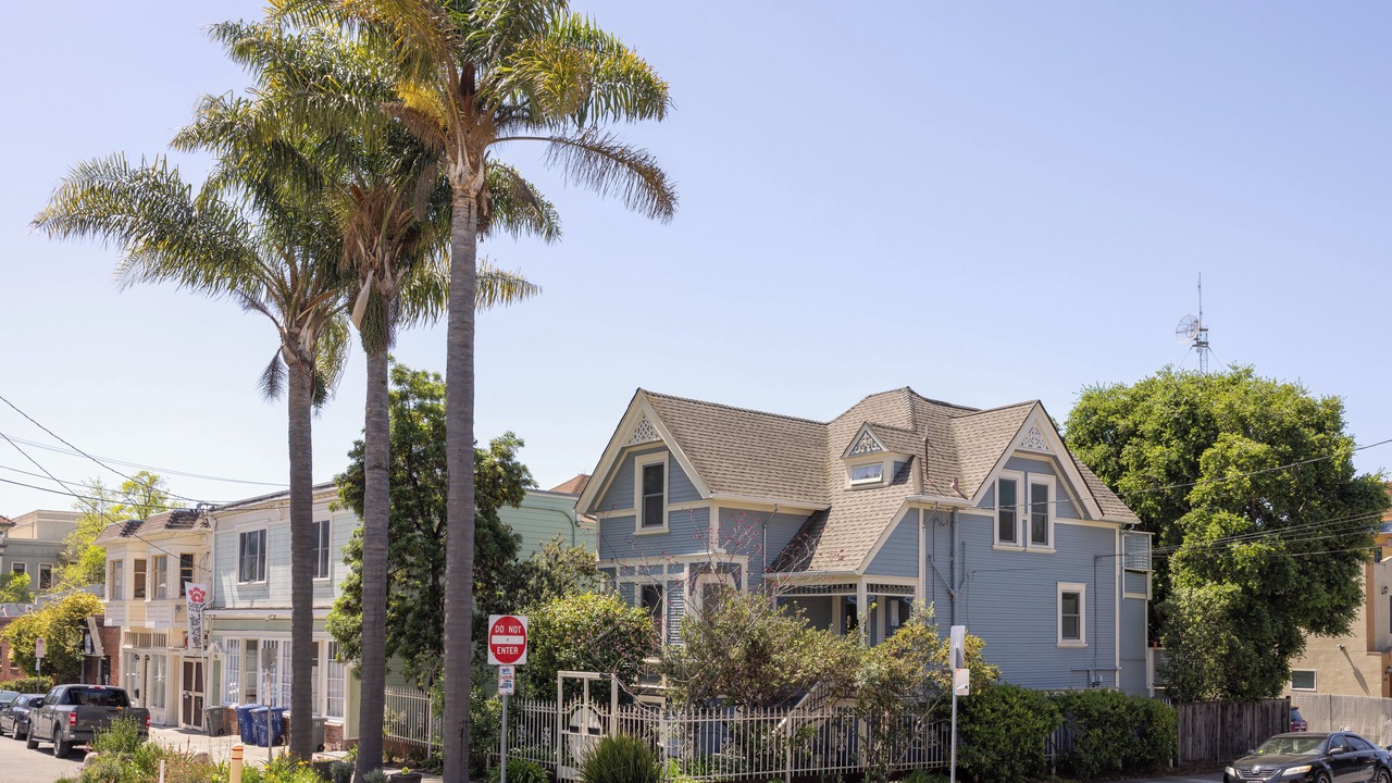 Photo of Others in Downtown Berkeley