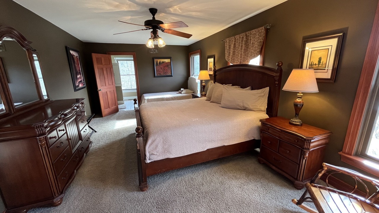 Photo of Bedroom in Logan