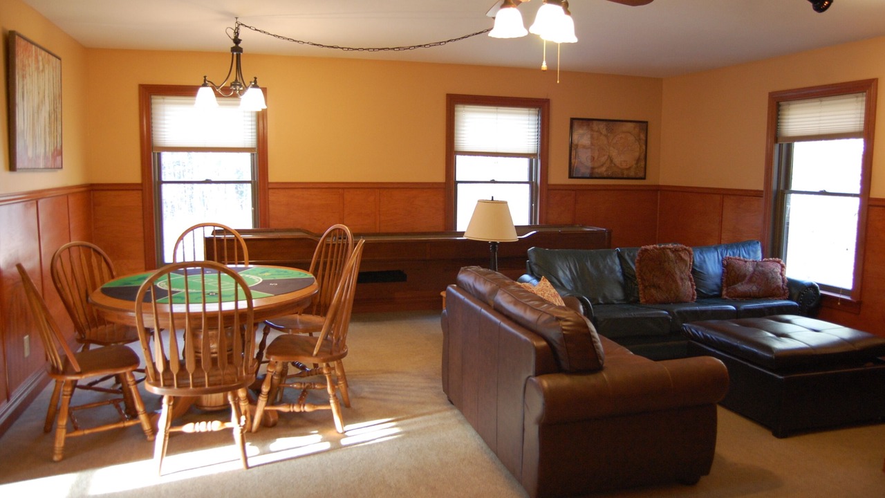 Photo of Others in Logan