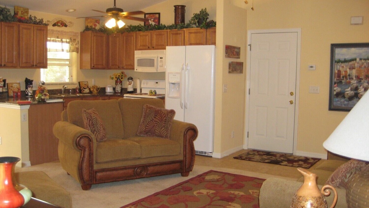 Photo of Bedroom in Englewood East