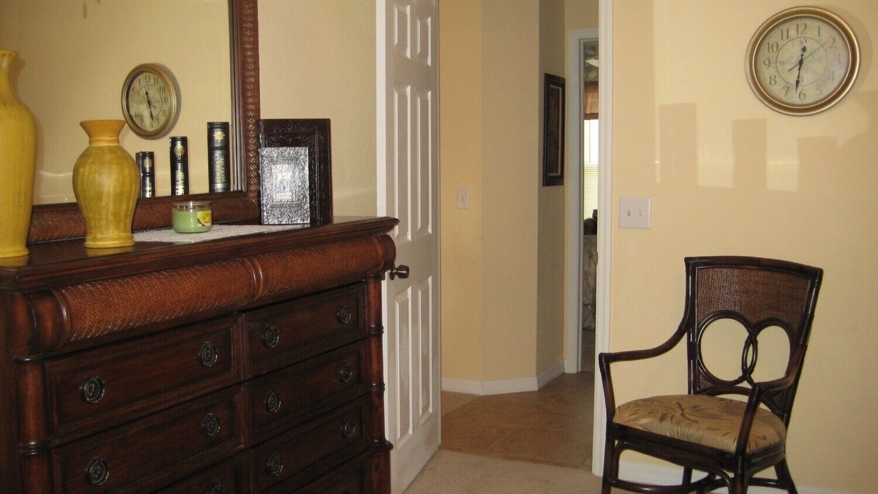 Photo of Bedroom in Englewood East