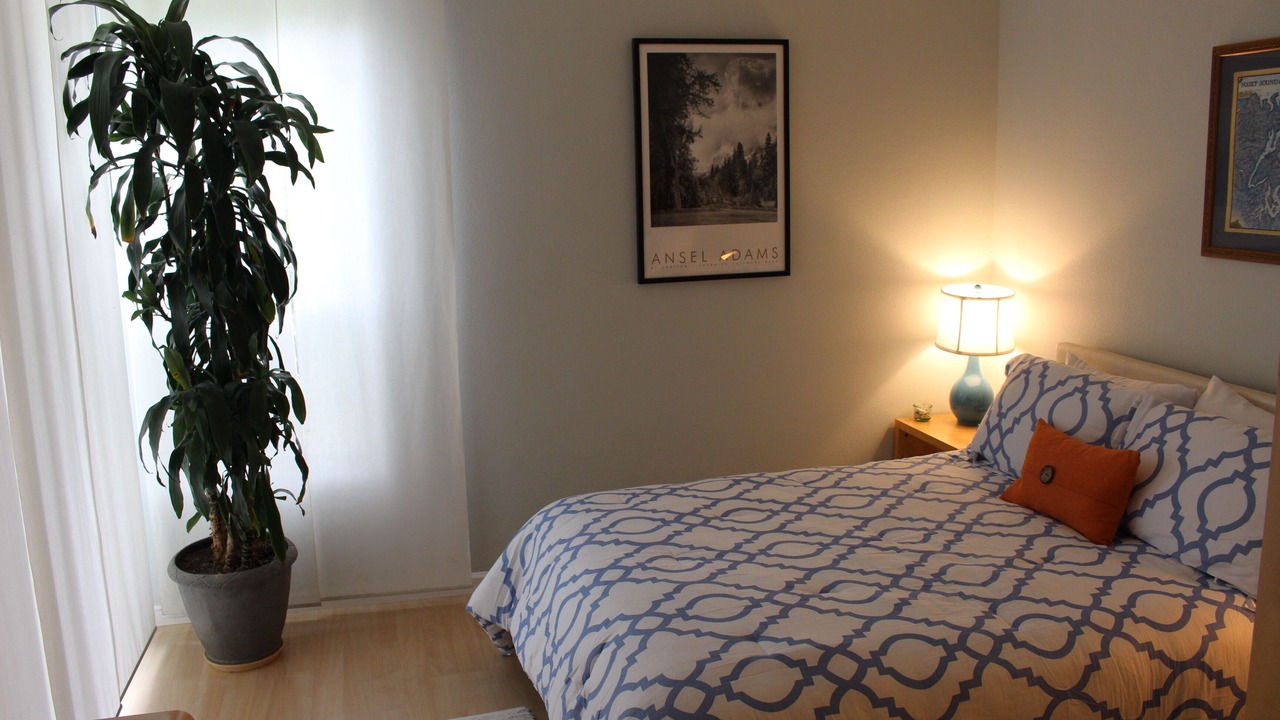 Photo of Bedroom in Carmel Valley