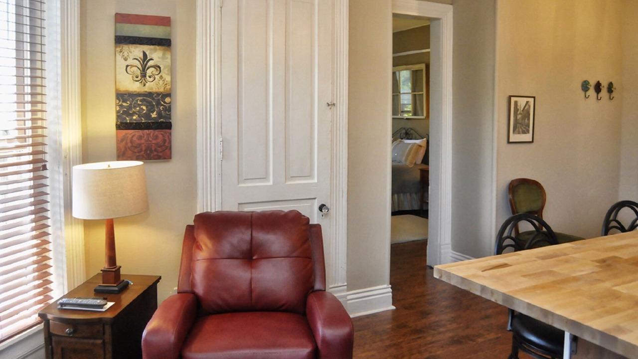 Photo of Livingroom in Old Louisville