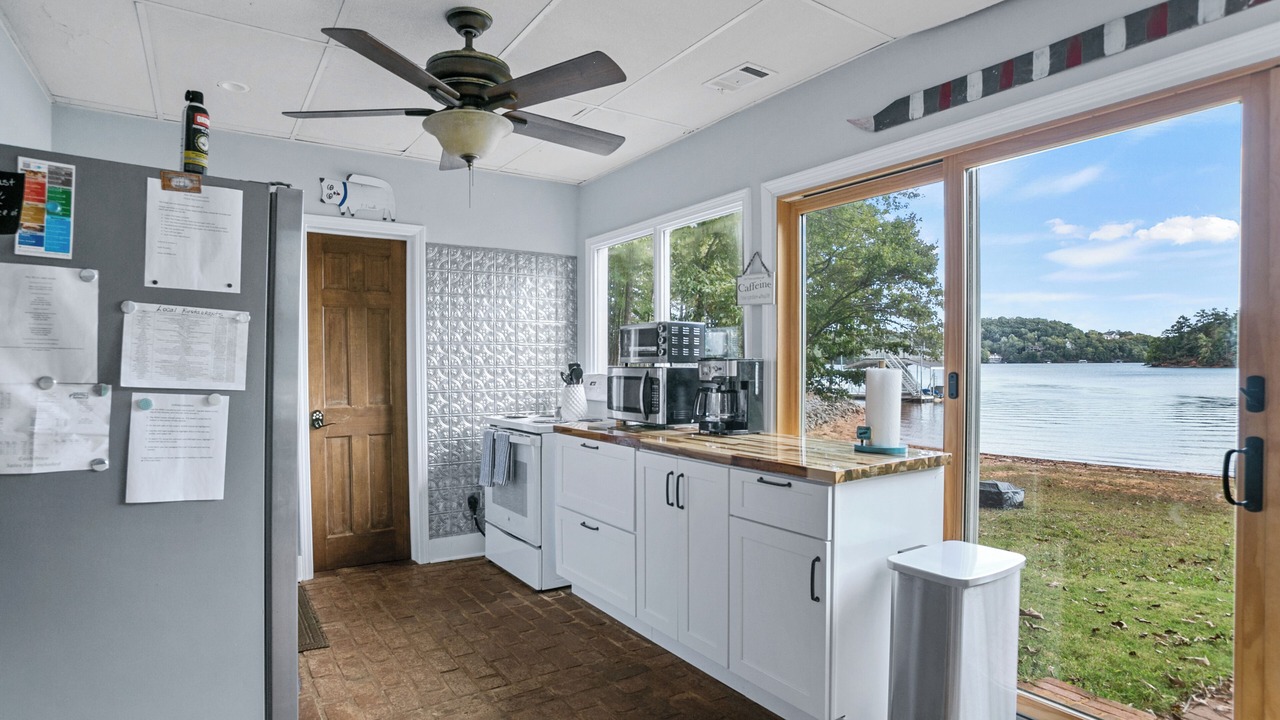 Photo of Kitchen in Gainesville
