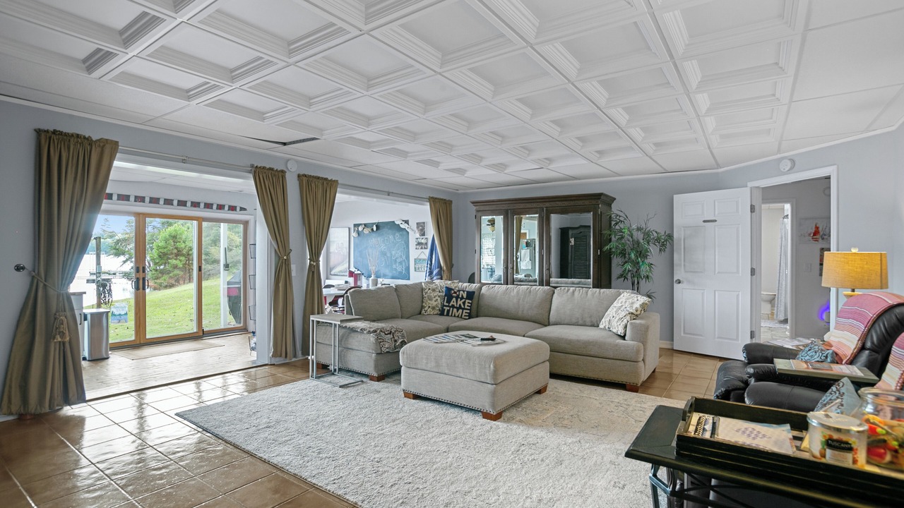 Photo of Livingroom in Gainesville
